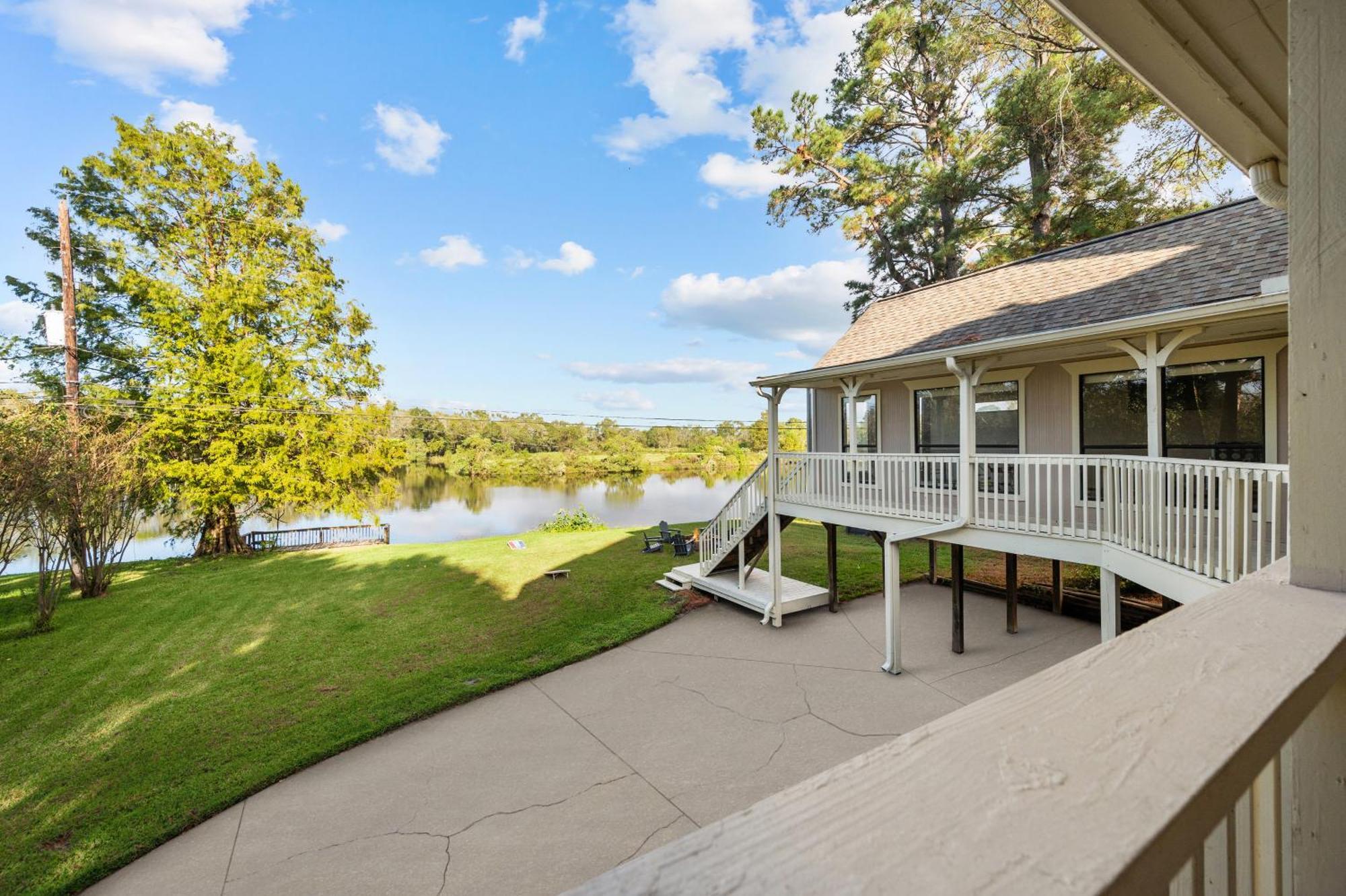 Woodlands Area Lake View Retreat Βίλα Conroe Εξωτερικό φωτογραφία